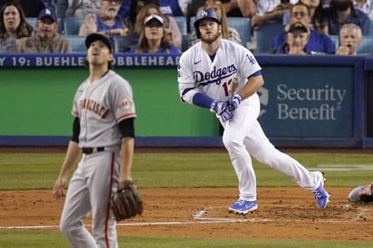 Gigantes y Dodgers, históricos rivales, se unen para apoyar comunidad LGBTQ+