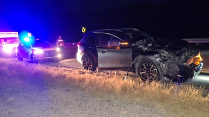 Conductor choca contra becerro en la carretera 30