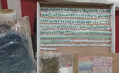 Cae mujer con pastillas psicotrópicas, 'cristal' y marihuana en SLP