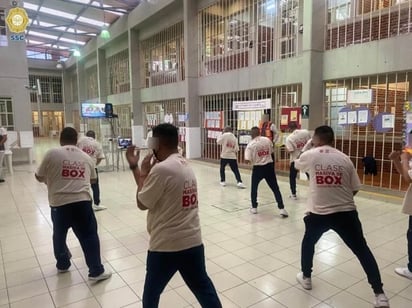 Participan reos en Clase Masiva de Box