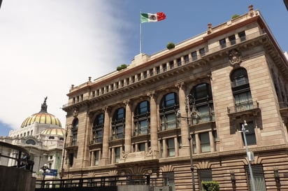 Banxico hará efectivo el aumento de 75 puntos por inflación