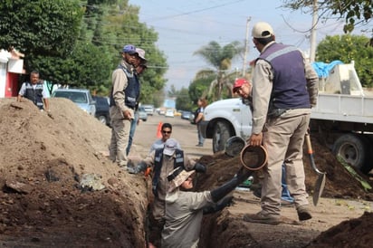 Municipios sufren por vetustas redes de agua