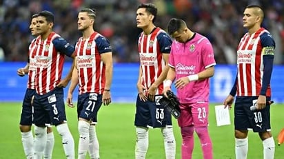 Chivas lanza mensaje a sus seguidores sobre Orbelín Pineda