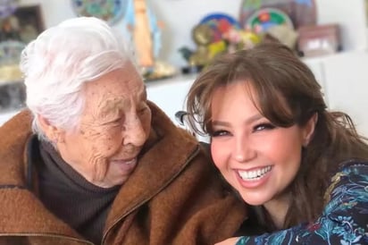 Muere la abuelita de Thalía y Laura Zapata, doña Eva Mange Márquez