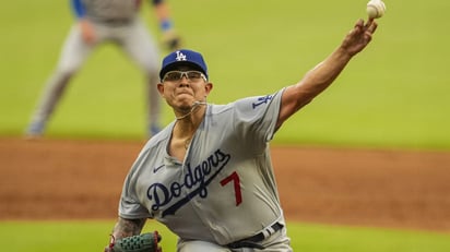 Julio Urías lanza gran juego y los Dodgers vencen a Atlanta