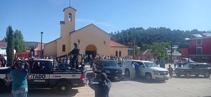 Sacerdotes jesuitas serán sepultados en iglesia donde los asesinaron