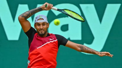 Kyrgios salva en debut en cinco sets