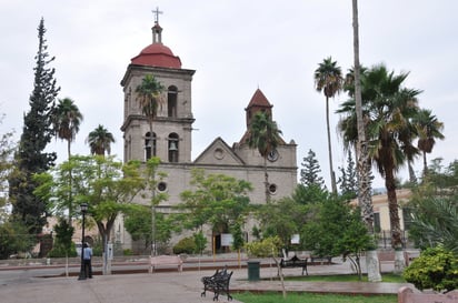 Iglesia mantiene a padre acosador de Coahuila alejado de sus funciones  