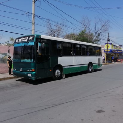 Vecinos de La Rivera piden transporte