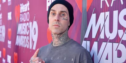 ‘Dios, sálvame’: Travis Barker, baterista de Blink-182, hospitalizado de emergencia