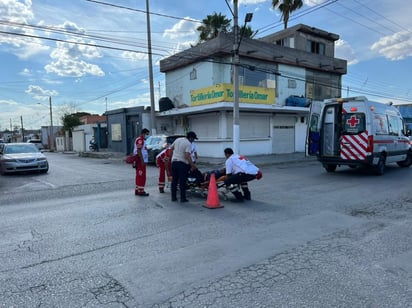 Mujer sale de hospital y regresa tras sufrir un accidente vial