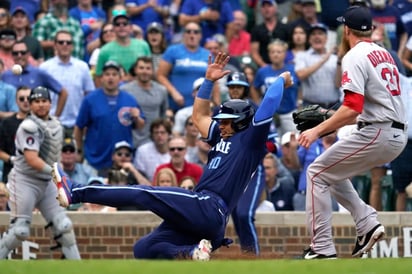 Cachorros de Chicago derrotan a los Medias Rojas 6-5 