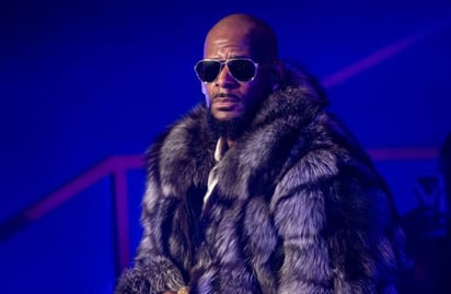 R. Kelly tendrá que avisar que es un agresor sexual y tomará terapia