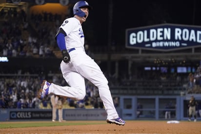 Los Dodgers despachan con jonrones y por la vía rápida a los Padres