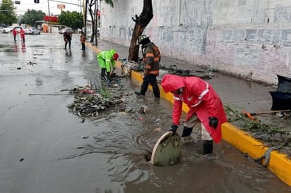 Autoridades atienden afectaciones por inundaciones en ÁO