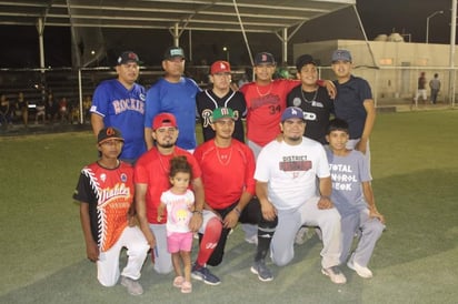 SIMAS gana la final  de la liga de softbol