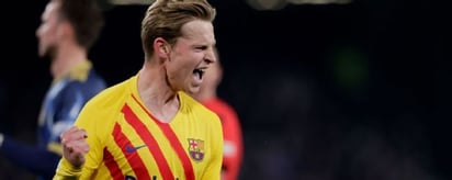 Frenkie de Jong debe negociar la reducción de su salario con el Barcelona o aceptar su venta