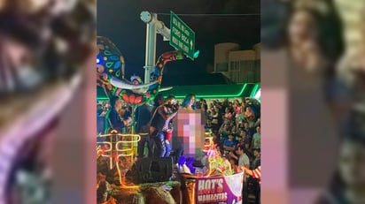 VIDEO: Corren a Luna Bella de carnaval por hacer topless: Veracruz