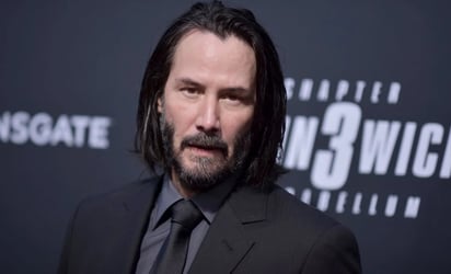 Keanu Reeves hizo un 'pequeño amigo' durante un vuelo