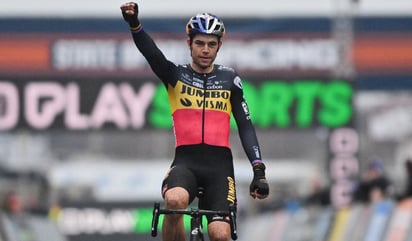 Van Aert: 'Quería defender el maillot amarillo desde la escapada'