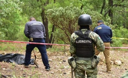 'Cuerpo de beisbolista muerto, con varias heridas de arma de fuego'