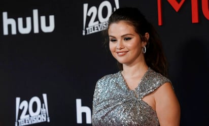 Primero Ariana y ahora Selena Gomez, acosador invade su casa