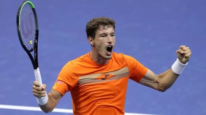 Carreño vence a Wawrinka y avanza en el Abierto de Bastad