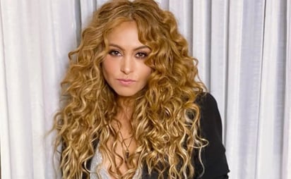 Paulina Rubio le dedicó emotivo mensaje a su madre durante un concierto