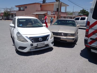 Mujer ignora alto y choca en la colonia Tierra y Libertad 