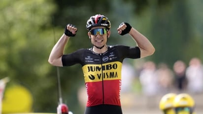 Van Aert: 'Era un día preparado para llevarnos el maillot amarillo'