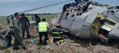 Helicóptero de la Marina se desploma en Sinaloa