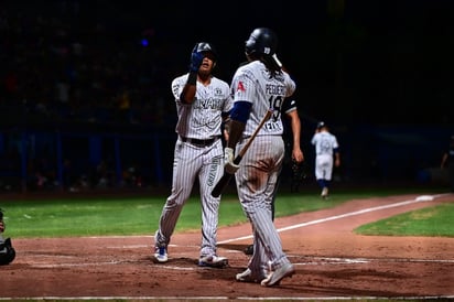 Acereros recupera terreno y le empata a los Mariachis