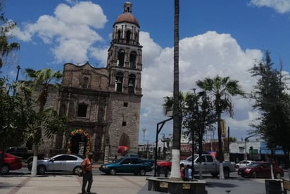 Autoridades cierran tramo de la calle Carranza por las fiestas patronales Santiago Apóstol: Monclova 