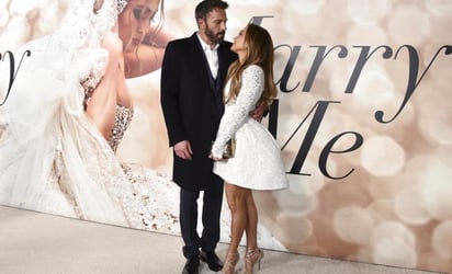 Jennifer López y Ben Affleck se casan en una pequeña ceremonia familiar