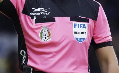 Árbitro de la Liga MX finge Covid para hacerse una liposucción