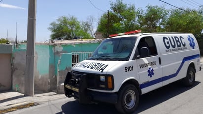 Sexagenario sufre caída en el techo y es rescatado 40 minutos después del incidente