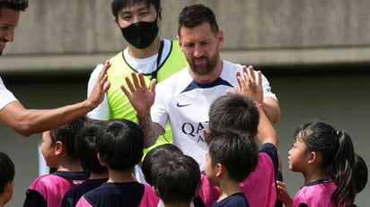 Fanatismo por Messi en Japón: 15 mil personas vieron el entrenamiento de PSG