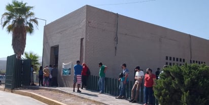 Clínica 84 sin pruebas COVID-19 en Monclova