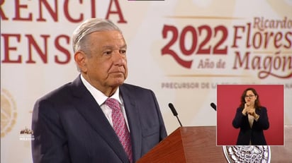 AMLO: 'En 2024, 'la gente va a decidir' entre transformación o retroceso'