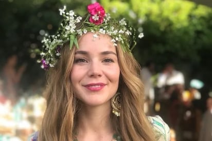 Camila Sodi presume 'topless' en Cuatro Ciénegas 