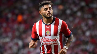 Felipe Ramos Rizo califica como ‘horror’ el gol anulado a Chivas vs León; afición le grita ratero a Pérez Durán