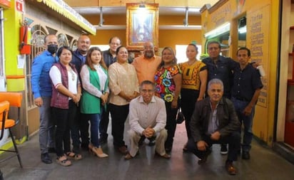 Fumiga Oaxaca mercados y espacios públicos