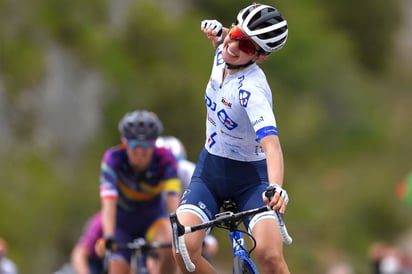 Ludwig gana la tercera etapa y Marianne Vos se afianza en el liderato