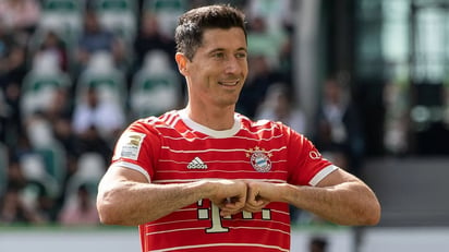 El Barça presentará a Lewandowski en un acto con público en el Camp Nou