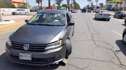 Cafre protagoniza dos choques en la colonia Los Nogales de Monclova