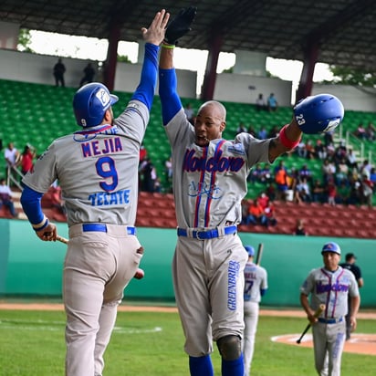 Acereros toma ventaja en juego ante Olmecas