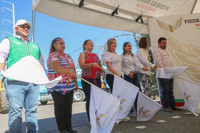 En colonia Buena Vista Sur se inició obra de pavimentación, ayer lunes fue el banderazo