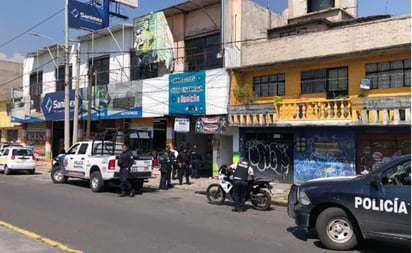 Hombres armados ingresan a gimnasio y matan a tiros a mujer en Edomex