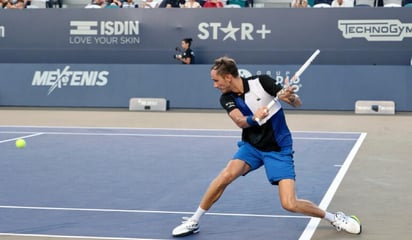 Medvedev se mete a la semifinal del Abierto Los Cabos