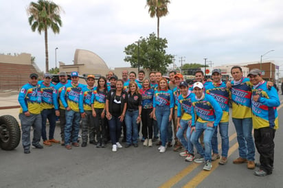 Pilotos de Coahuila 1000 arrancan con banderazo de salida 